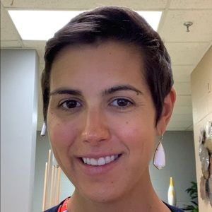 Meet your Posher, Lisa